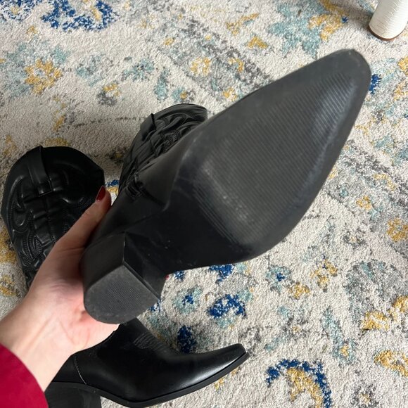 Black NWOT Cowboy Boots - Picture 4 of 6